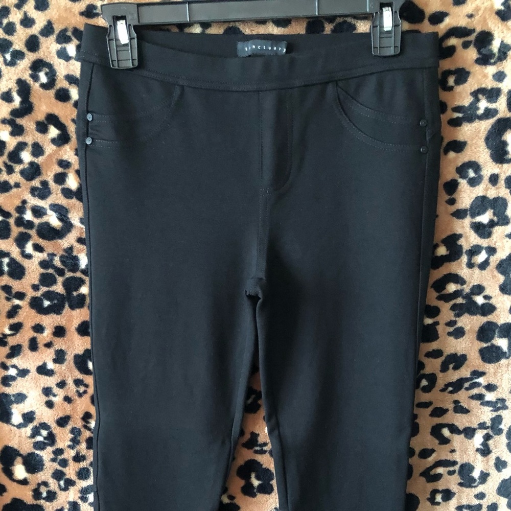 Sanctuary Pull On Black Pants (like new)